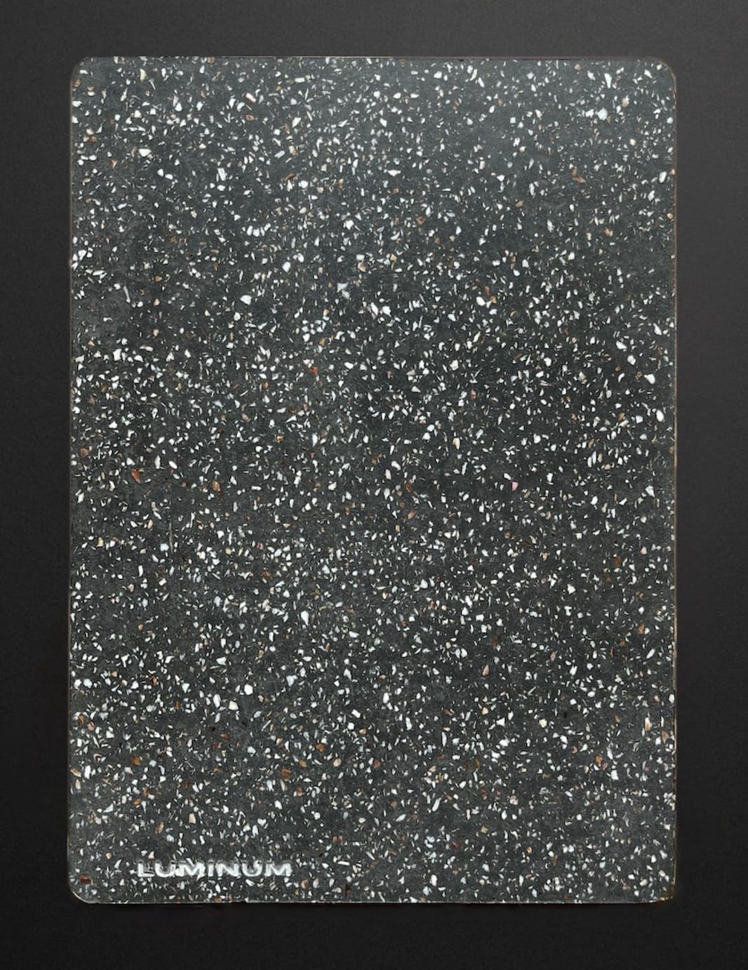 Terrazzo,Terrazzo marin,coquilles moules recyclés,coquille huîtres recyclés,Terrazzo moules,Merrazzo,terrazzo plan de travail,coquilles moules,coquilles moules recyclage